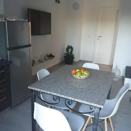 בית נופש Casa Elysium רוביני