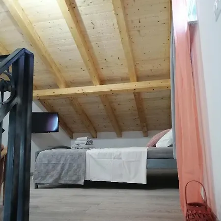 Casa Elysium רוביני